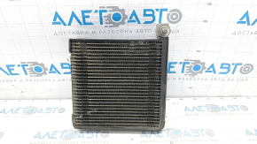 Infiniti FX35 FX45 03-08 Evaporator with Valve