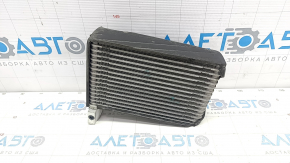 Evaporator 3 row Nissan Pathfinder 13-20 with valve