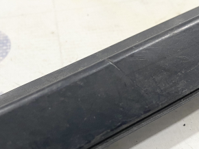Windshield molding left Hyundai Sonata 11-15, scratches