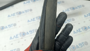 Door seal front right Hyundai Sonata 15-19 type 2