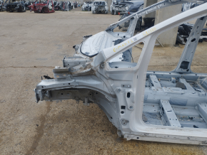 Front left quarter Ford C-max MK2 13-18 on the body, white