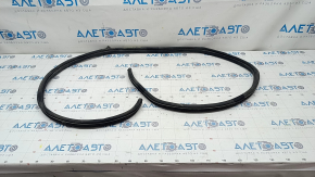 Rear left door seal for Mazda3 03-09 HB