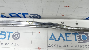 Molding rear bumper central Mercedes W213 E 17-20 chrome, Luxury, broken fasteners, dented