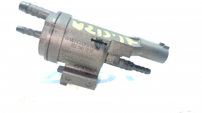 Solenoid valve on the intake Mercedes W213 E 17-23
