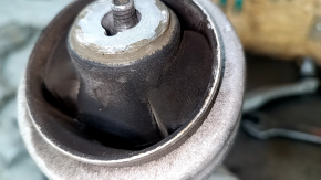 Lower front right control arm Mercedes W213 E 17-23 AWD front, cracked silent block