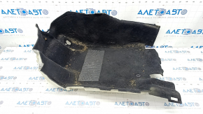 Floor covering front left Mercedes W213 E 17-23 black, needs cleaning, crack in foam rubber