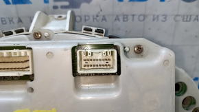 Instrument cluster Lexus RX300 98-03 scratches