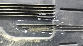 Right underbody protection Mercedes W213 E 17-23 cracks, fractures
