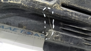 Right underbody protection Mercedes W213 E 17-23 cracks, fractures