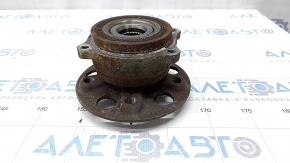 Rear left hub Mercedes W213 E 17-23 rusty