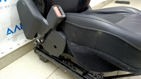 Driver's seat Jeep Compass 19-21 with airbag, mechanical, combined black leather with red stitching, Trailhawk, dry-cleanable, scratches