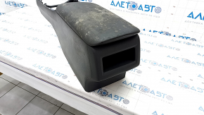 Console central armrest Toyota Camry v70 18-19 leather black, US, scratches, for cleaning