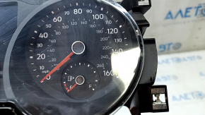 Instrument cluster VW Tiguan 18-21 SE, 61k, broken mount, scratches