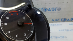 Instrument cluster Audi Q5 8R 09-12 134k scratches