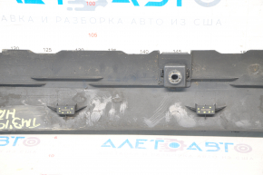 Tesla Model 3 18 right threshold - structure, worn, scratches, broken fasteners