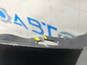 Front bumper bare Honda CRV 17-19 scratches, broken mount,