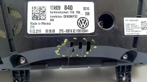 Instrument cluster VW Jetta 19 - scratches, broken fasteners, dented body