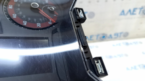Instrument cluster VW Jetta 19-20 manual transmission 19k broken fasteners, dented housing, scratches