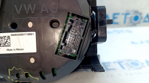 Instrument cluster VW Jetta 19 - scratches, dented body