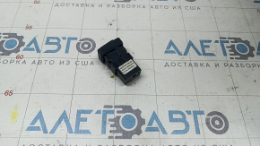 AUX Hub Toyota Rav4 06-12