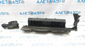 Lower radiator deflector Mercedes C-class W205 15-21 fragment broken off