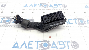 Chip for ECU block engine computer Mercedes C-class W205 300/350e/350h 15-18 large