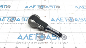 Nissan Rogue 07-12 Gear Knob Scratches