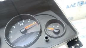 Instrument cluster Jeep Patriot 11-13 114k scratches, broken latches