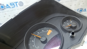 Instrument cluster Jeep Patriot 11-14 119k scratches