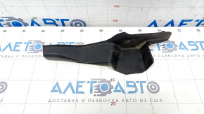 Right wiper grille seal Honda CRV 17-22 crack in mount