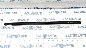 Glass seal inner front right Honda CRV 17-22