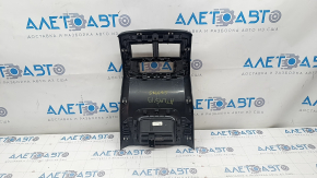 Rear center console trim VW Atlas 18 - black, for 2 USB and cigarette lighter, scratches