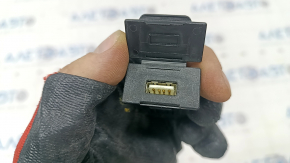 USB HUB Mitsubishi Outlander 14-21