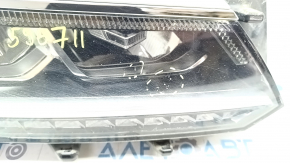 Headlight front right VW Passat b8 16-19 USA complete LED, sand, scratches, chips on glass