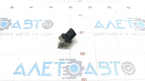 Fuel pressure sensor Mercedes C-class W205 300/350e/350h/400/43/63 15-21 on the fuel rail
