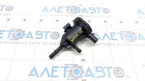 Fuel tank ventilation valve Mercedes C-class W205 15-21