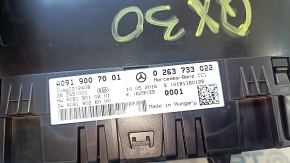 Instrument cluster Infiniti QX30 17 - broken mount, scratches