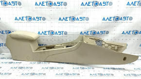 Central console armrest VW Passat b8 16-19 USA beige, for cleaning, scratches