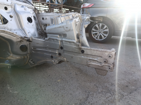 Front left quarter Mercedes C-class W205 15-21 on the body, silver