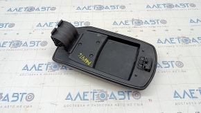 Armrest Toyota Rav4 16-18 leather black, scratches