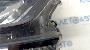 Headlight front right bare Honda CRV 17-22 halogen, broken fasteners