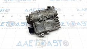 Oil pump automatic transmission Mercedes C-class W205 15-21