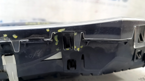 Instrument cluster main Nissan Leaf 13-17 broken fasteners, scratches, chips
