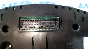 Instrument cluster main Nissan Leaf 13-17 cracks on glass, broken fasteners