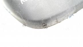 Mudguard front left Nissan Rogue Sport 17- scratches