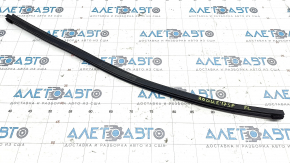 Glass seal inner front left Nissan Rogue Sport 17-19