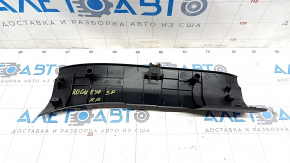 Door sill trim rear right Nissan Rogue Sport 17-19 black, scratches