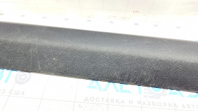Door sill trim front right Nissan Rogue Sport 17-19 black, scratches