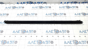 Glass seal inner front right Honda Accord 18-22