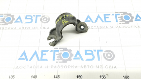 Front stabilizer bar bracket left Nissan Rogue Sport 17-19